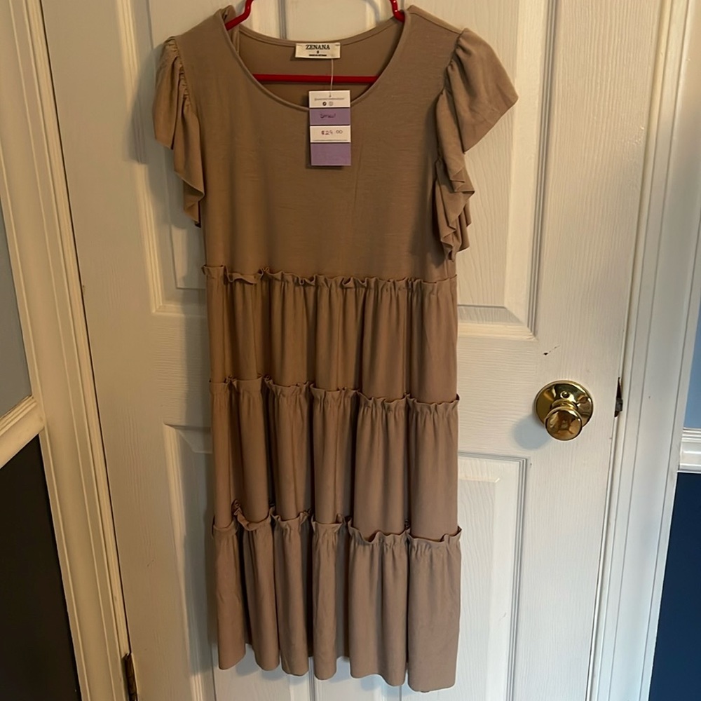 Light brown/taupe dress